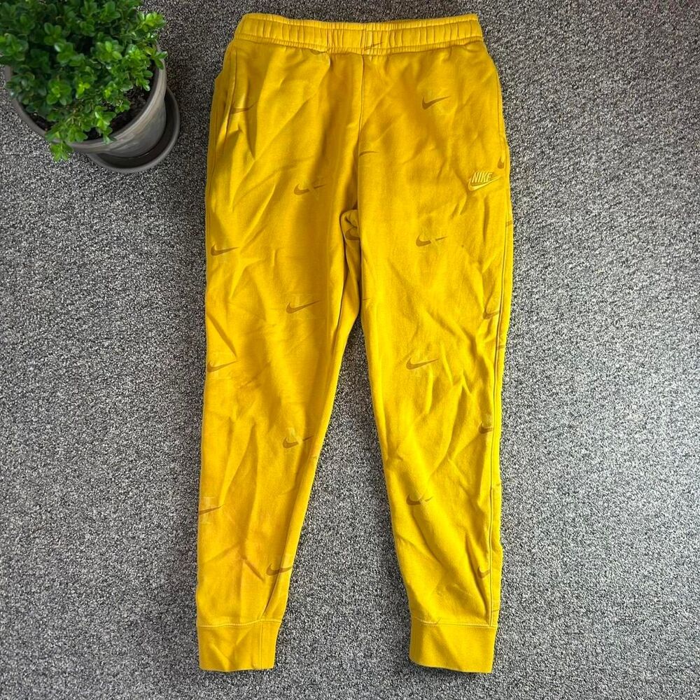 Nike Men's Yellow Joggers-tracksuits